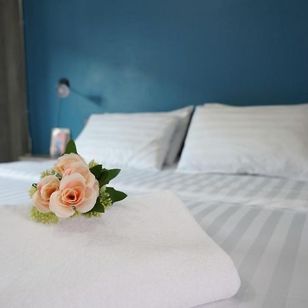 Matini Klong1 Hotel Bantalatrangszit Kültér fotó