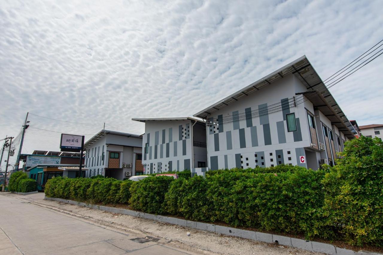 Matini Klong1 Hotel Bantalatrangszit Kültér fotó
