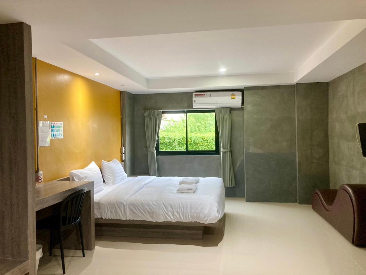 Matini Klong1 Hotel Bantalatrangszit Kültér fotó