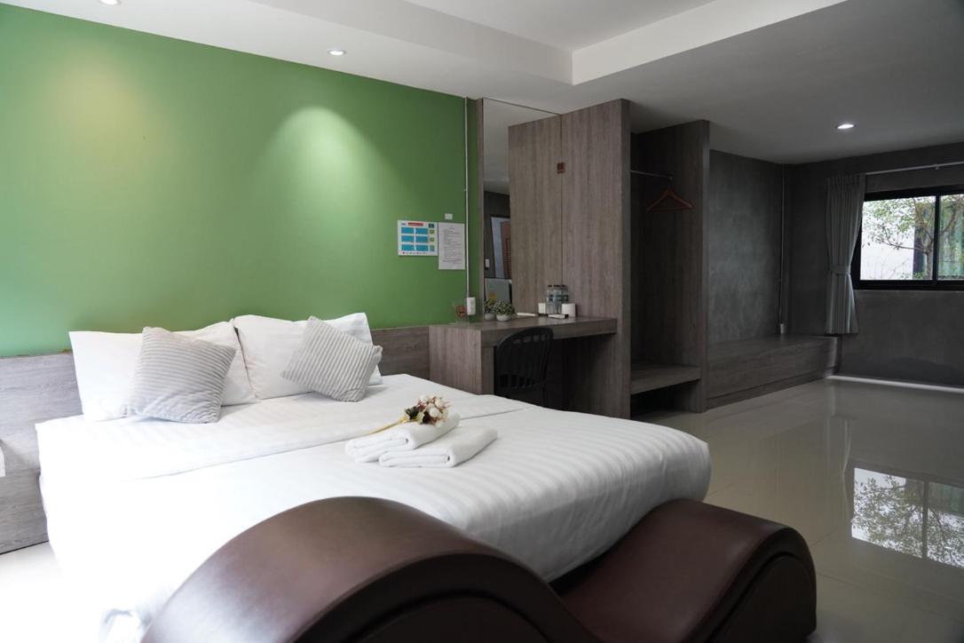 Matini Klong1 Hotel Bantalatrangszit Kültér fotó