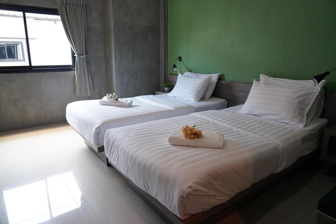 Matini Klong1 Hotel Bantalatrangszit Kültér fotó
